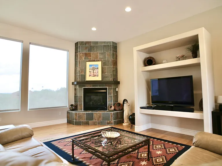 3900 N Camino Blanco #1 — Photo 4