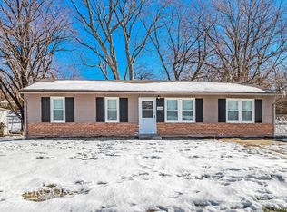 5201 Palmer Dr, Kansas City, MO 64129