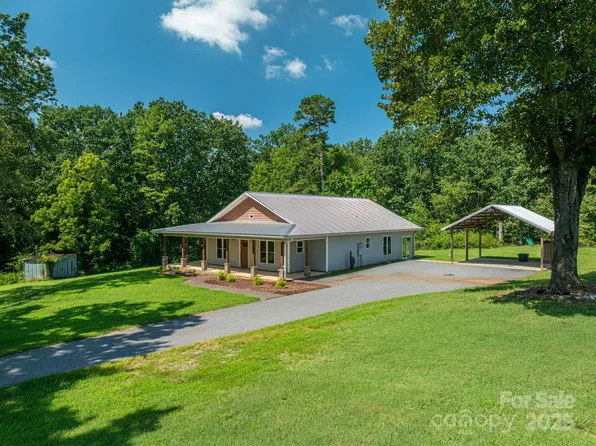 3831 Lefevers Rd, Vale, NC 28168