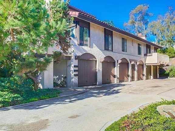 1 Car detached garage with Extra Storage