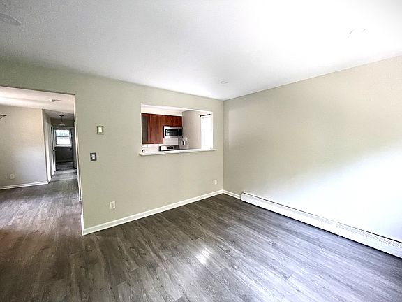 2nd image of 5462 Valles Ave Floor 2