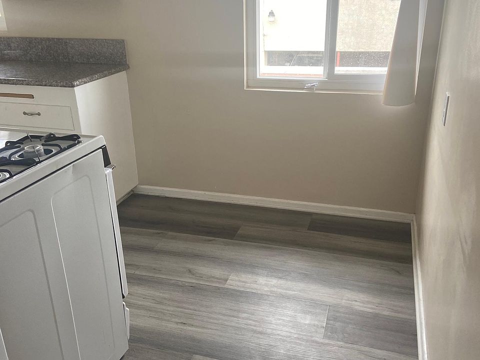 1st image of 13714 Inglewood Ave #D