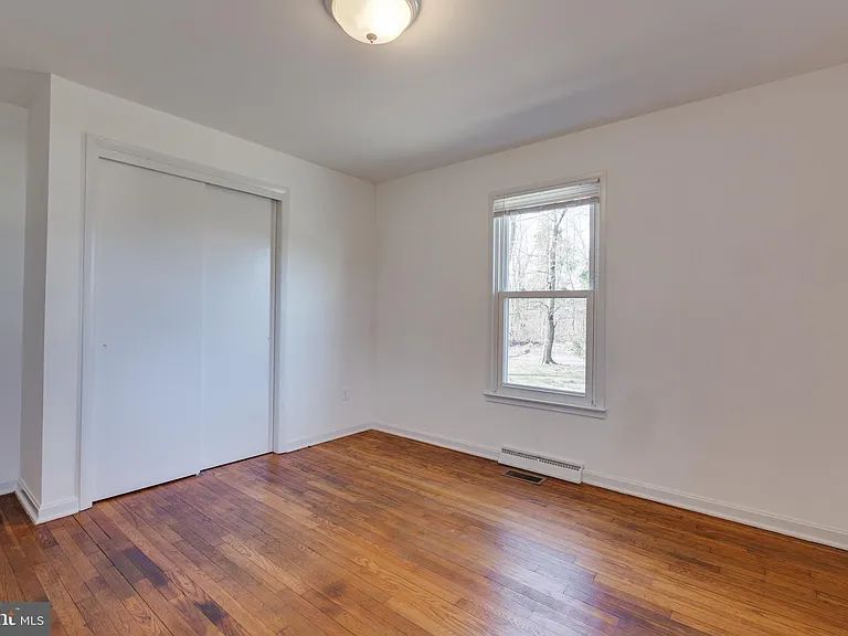 4297 Lunceford Ln — Photo 28
