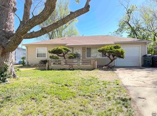 3334 SW Mayo Ave, Topeka, KS 66611