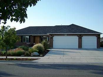 1st image of 4371 W Lennox Dr