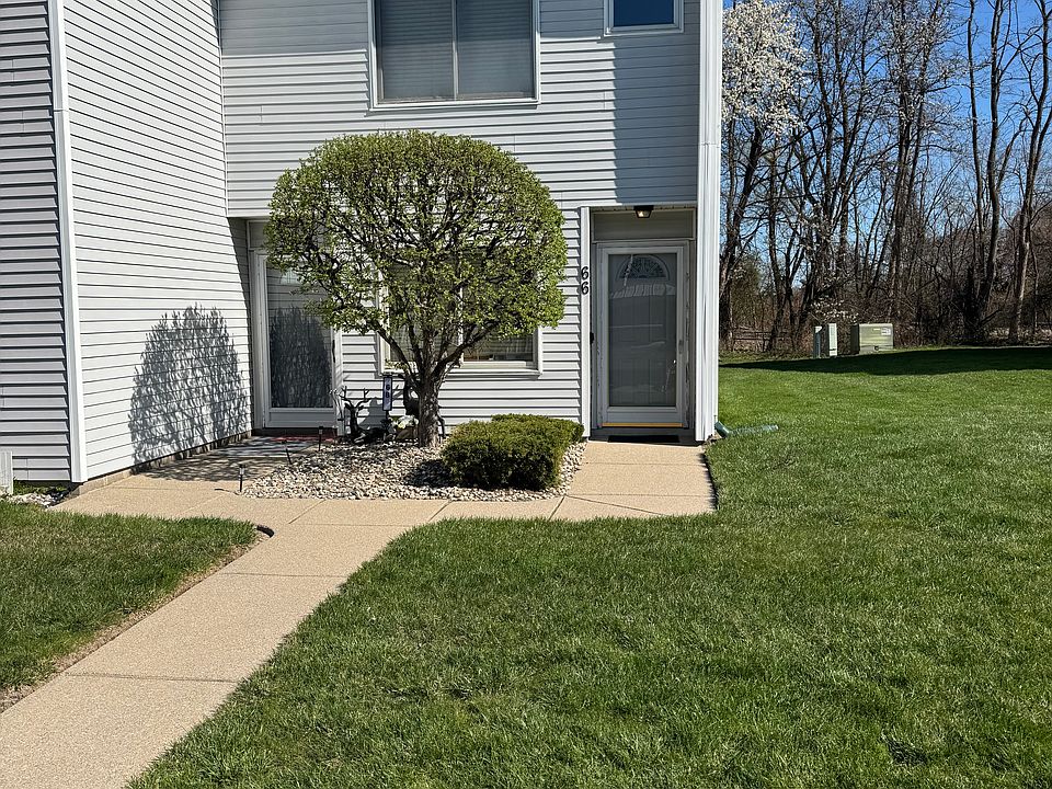 1st image of 66 Rosebud Ln #66