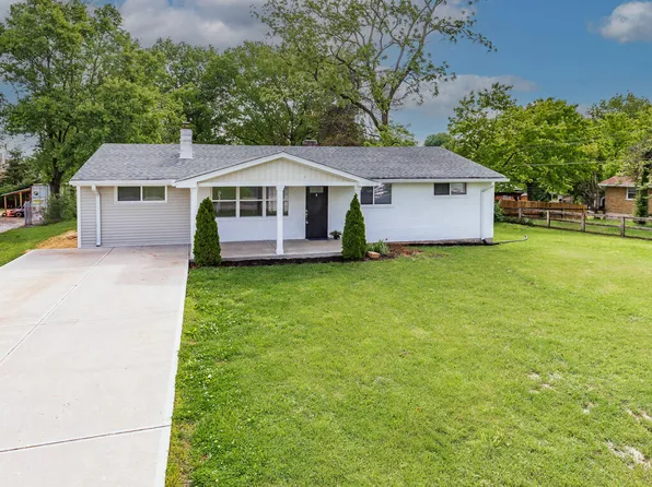 5 Sycamore Dr, Florence, KY 41042