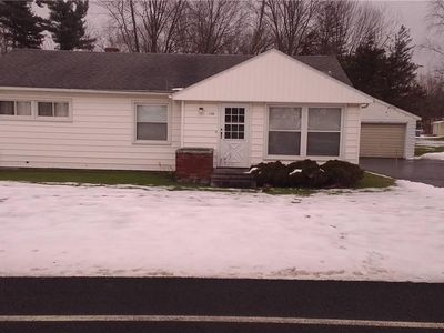 7190 Jones Rd, Syracuse, NY, 13209