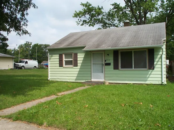 3217 Harvester Ave, Fort Wayne, IN 46803