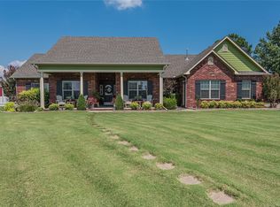 1101 SW 22nd St, Wagoner, OK 74467
