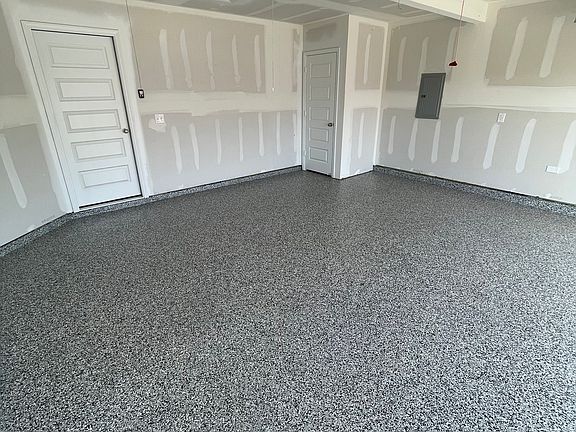 5th image of 10029 SW 43rd St