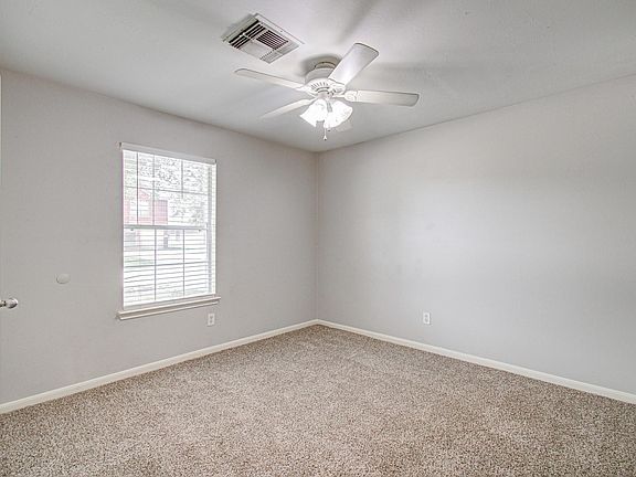 5th image of 10434 Early Square Ct