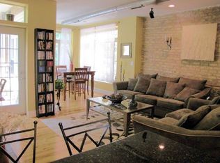 4821 N Sawyer Ave #3, Chicago, IL 60625