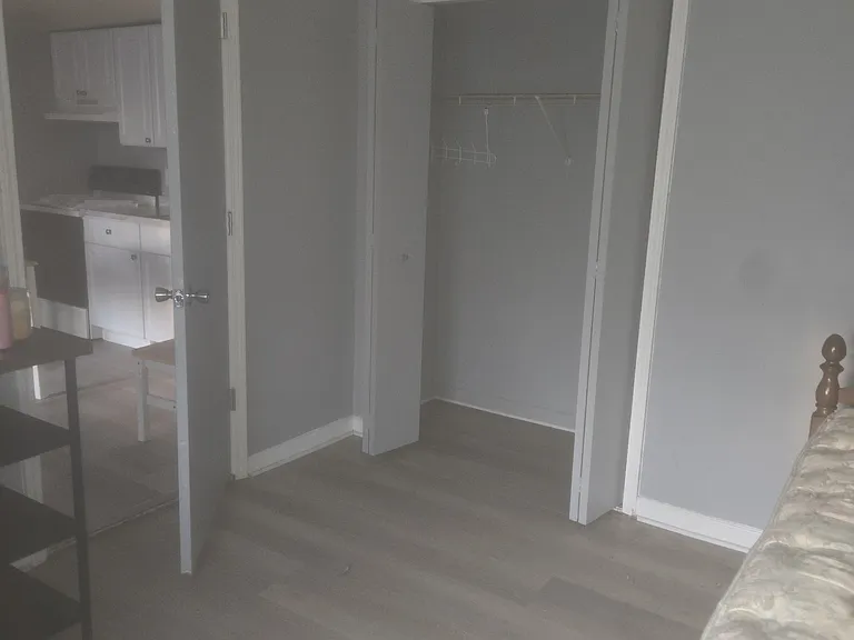 6873 Saline Dr — Photo 1
