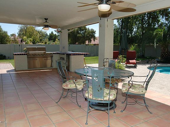 3rd image of 5467 E Lupine Ave