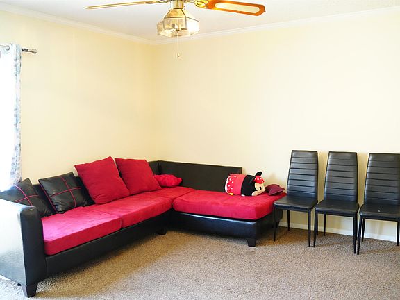 2nd image of 229 Windsor Point Rd APT 5B