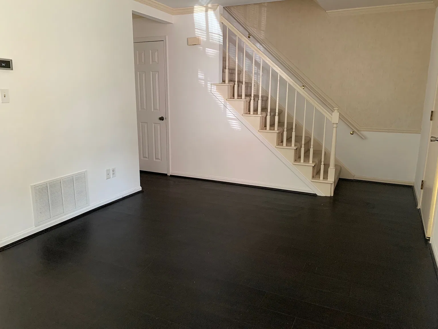 2 bed, 1.5 bath, 1060 sqft, $1,300 — Photo 4