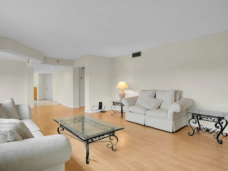 1605 Abaco Dr #M4 — Photo 19