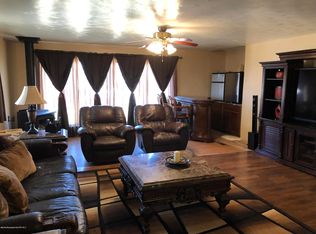 1900 Zuni Dr, Farmington, NM 87401