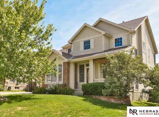 9707 S 28th St, Bellevue, NE 68123