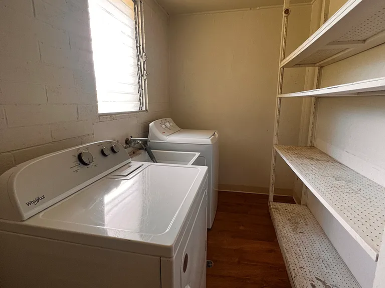 1504 Thurston Ave — Photo 11