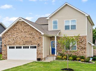 2076 Jackie Lorraine Dr, Clarksville, TN 37042