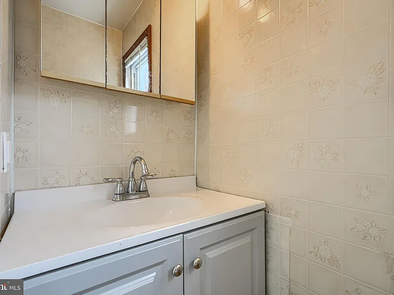 7114 Greenwood Ave — Photo 18