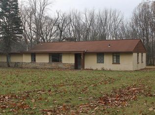 7542 Morningside Dr, Walton Hills, OH 44146