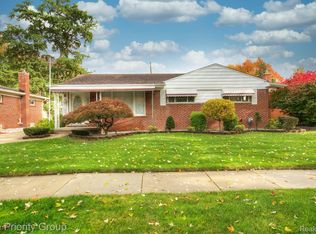 31124 Blair Dr, Warren, MI 48092