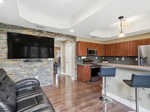 5825 Siena Lane, Hollywood, FL 33021