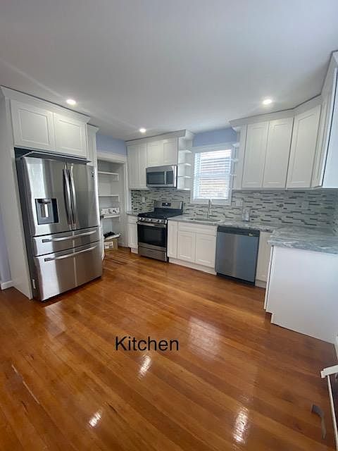 1st image of 28 N Federal St Floor 2