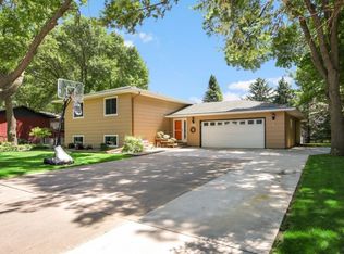 2013 16th St NW, Faribault, MN 55021