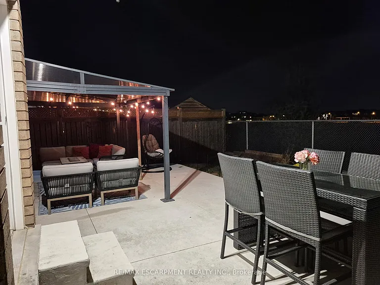 85 Showcase Dr #MAIN — Photo 49