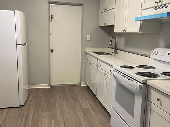 2nd image of 1327 8th Ave S