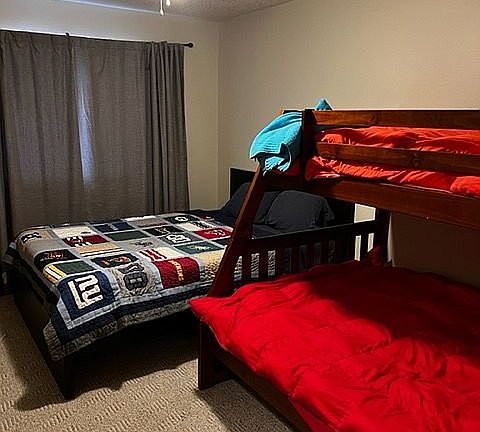 3rd image of 1652 Exchange St Unit 14