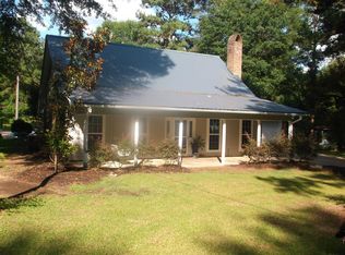 3129 McComb Holmesville Rd, McComb, MS 39648