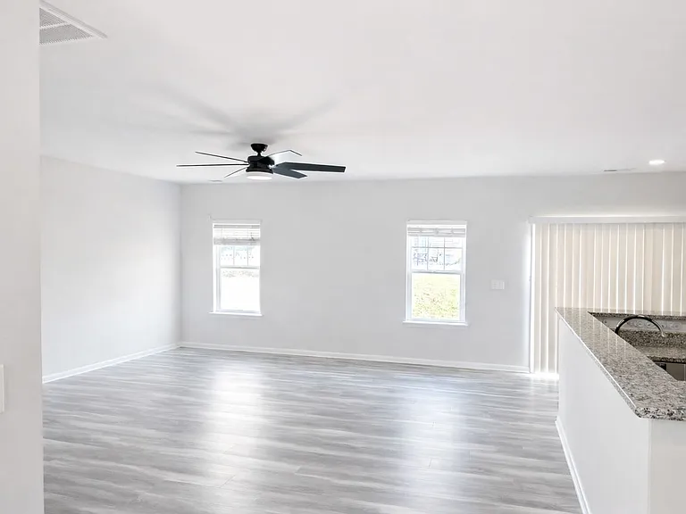 6328 Revolutionary Trl — Photo 3