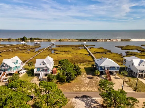 394 Albright Dr, Dauphin Island, AL 36528