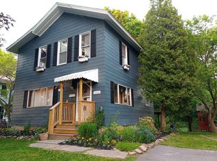 1113 S Main St, Medina, NY 14103