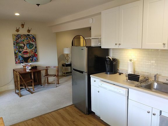 4th image of 3707 Vista De La Bahia Unit B