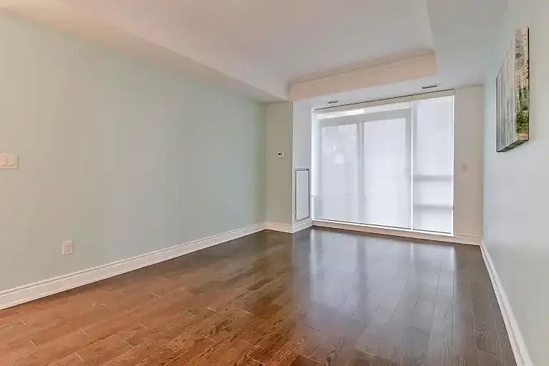 3500 Lakeshore Rd W #224 — Photo 7