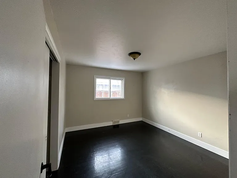 Bedroom/office (upstairs) #3