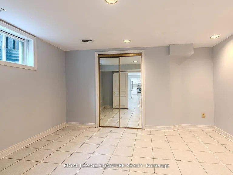 6 Robert St — Photo 11