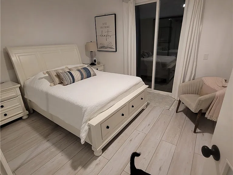 6 Sable Sands — Photo 10