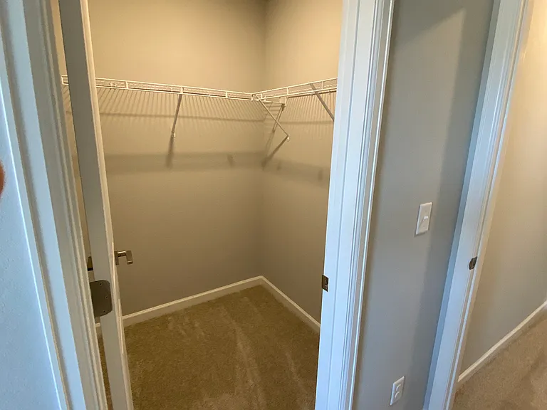 Walk-in closet for bedroom no. 2