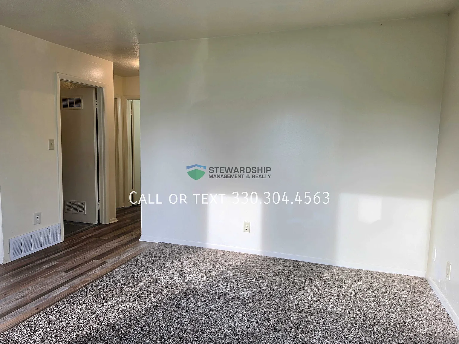 Move-In Special! Two-Bedroom, One-Bathroom Duplex In Akron Available Now! — Photo 2