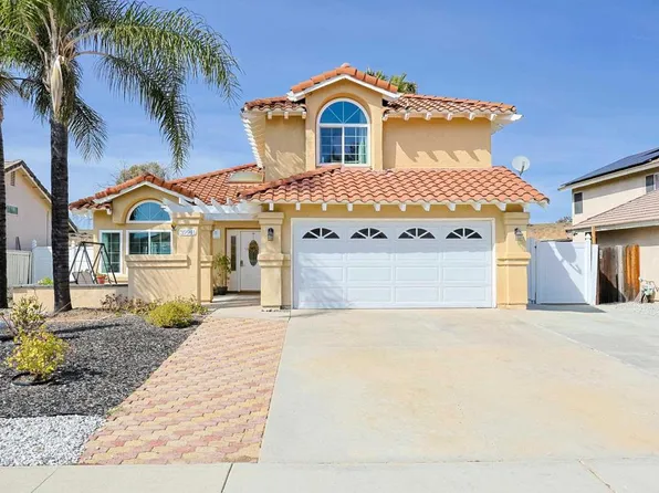 39941 Pearl Dr, Murrieta, CA 92563