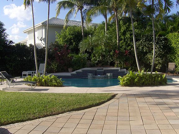 pool/patio