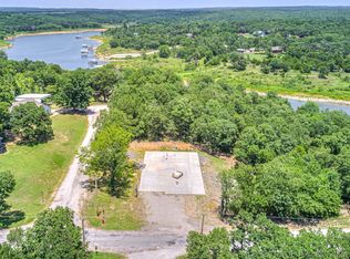 24 Hickory Ln, Sand Springs, OK 74063