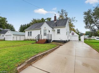 326 Wema Ave, Evansdale, IA 50707